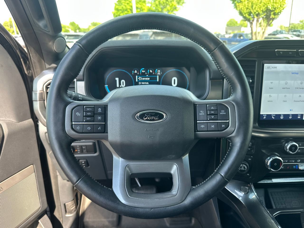 Certified 2022 Ford F150 Lariat w/ Equipment Group 502A High AWD/4WD image 25