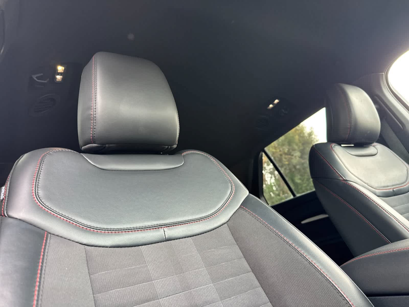 Certified 2026 Ford Explorer ST-Line w/ ST-Line Street Pack RWD image 18
