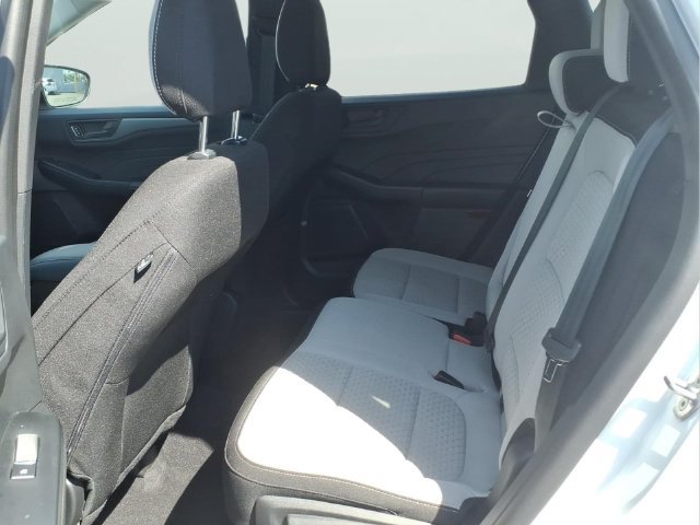 Certified 2023 Ford Escape Active AWD/4WD image 13