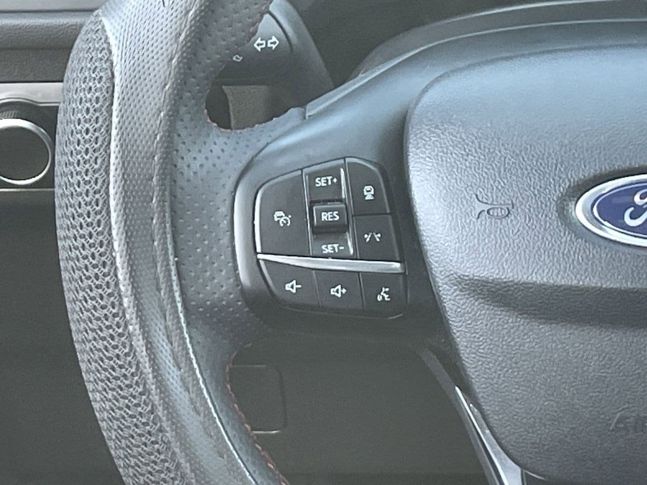 Certified 2023 Ford Escape ST-Line w/ Tech Pack #1 FWD image 20