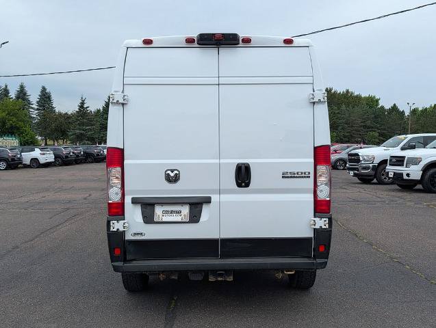 Used 2023 RAM ProMaster 2500 w/ Driver Convenience Group FWD image 7