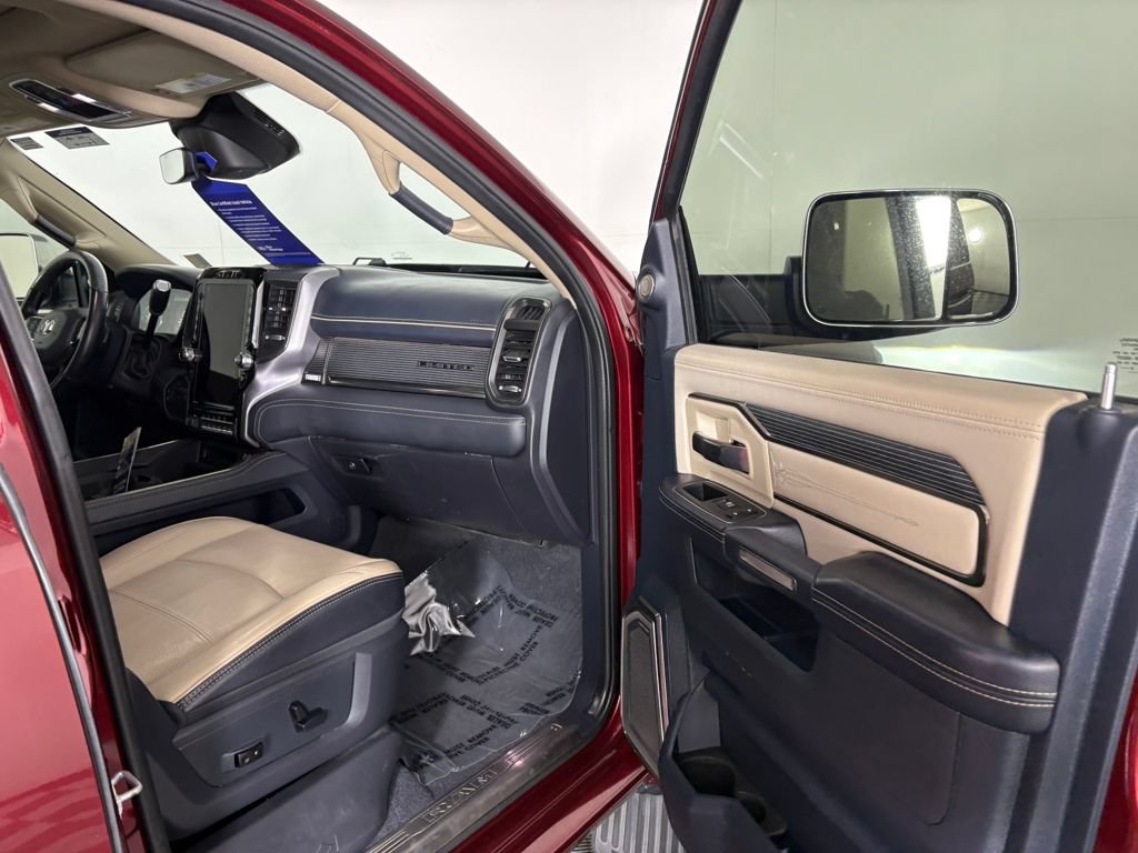 Used 2020 RAM 3500 Limited AWD/4WD image 35