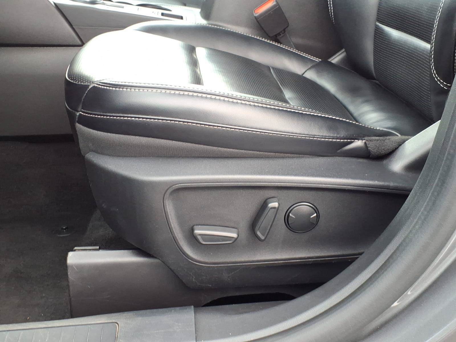 Certified 2024 Ford Escape Platinum AWD/4WD image 15