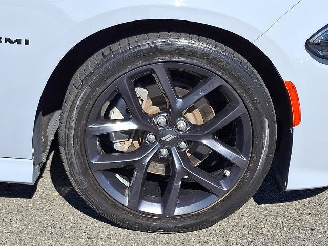 Used 2022 Dodge Charger R/T w/ Harman/Kardon Audio Group RWD image 8