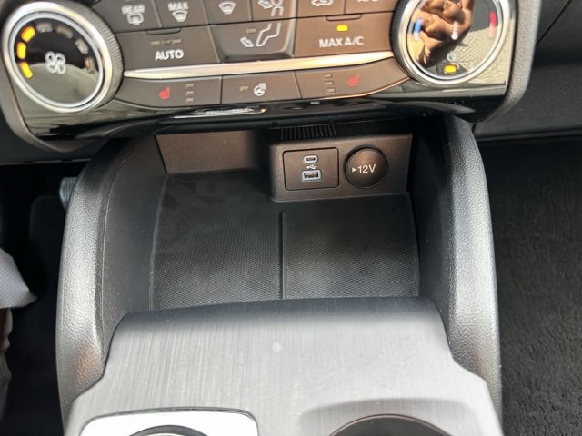 Certified 2022 Ford Escape SE w/ Cold Weather Package image 31