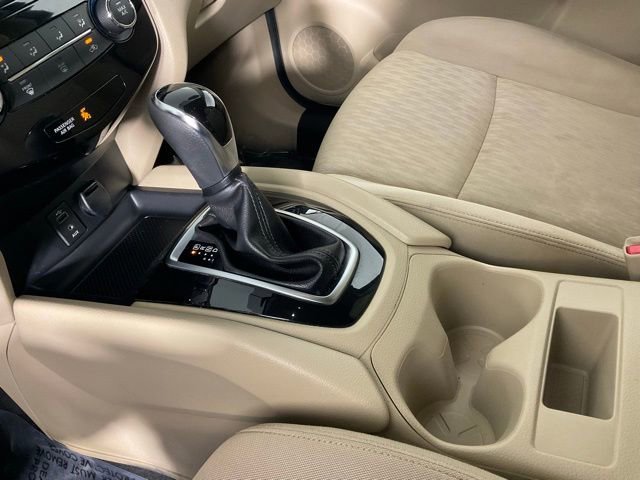 Used 2017 Nissan Rogue S w/ Appearance Package image 19