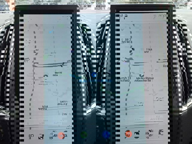 Certified 2024 Ford Edge SEL w/ Convenience Package image 10