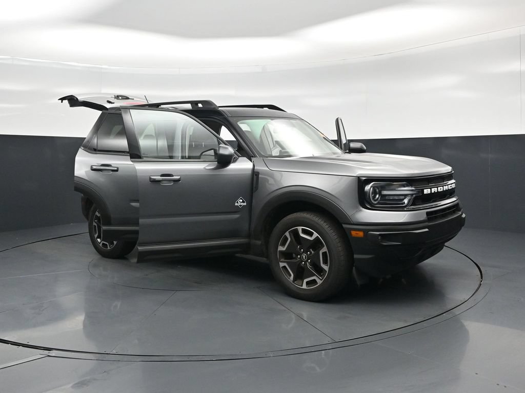 Certified 2022 Ford Bronco Sport Outer Banks w/ Tech Package AWD/4WD image 33
