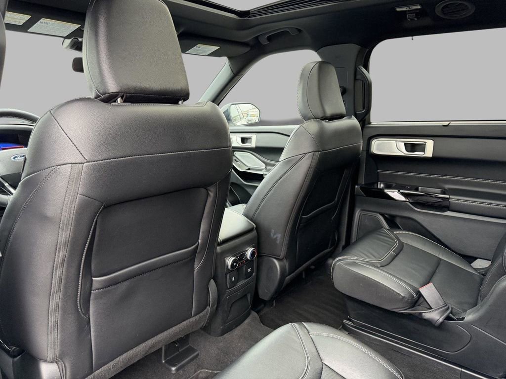 Certified 2023 Ford Explorer ST w/ Equipment Group 401A image 13