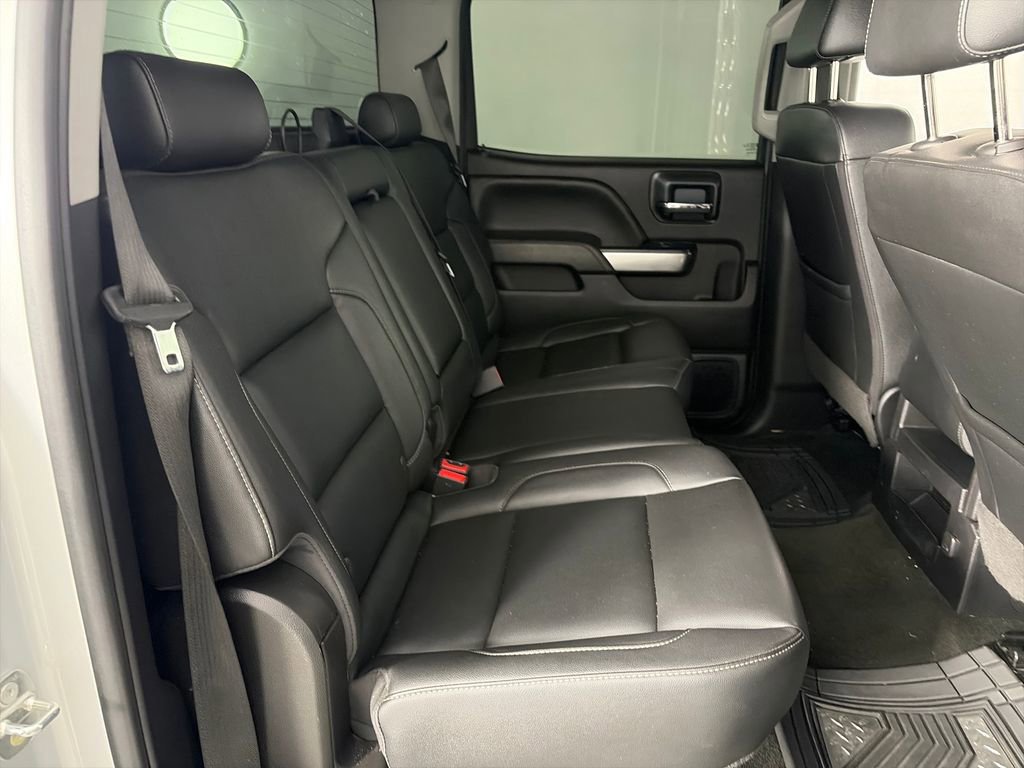 Used 2018 Chevrolet Silverado 1500 LT w/ All Star Edition image 27