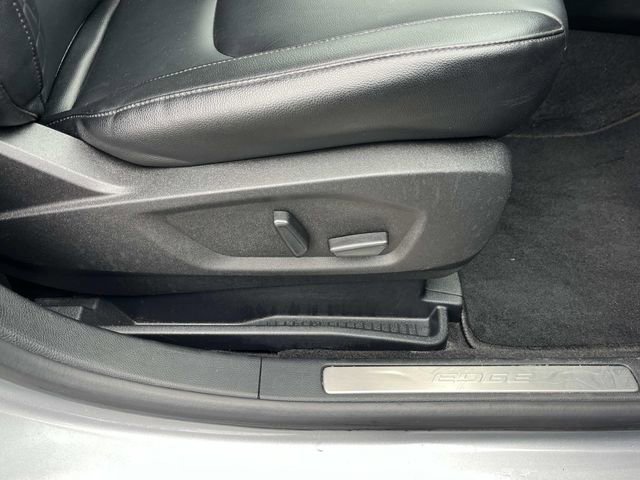 Certified 2024 Ford Edge Titanium image 25