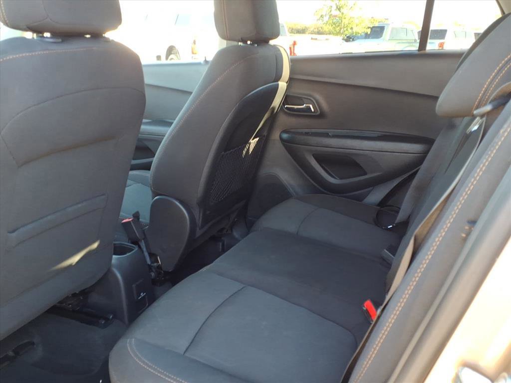 Used 2018 Chevrolet Trax LT image 13