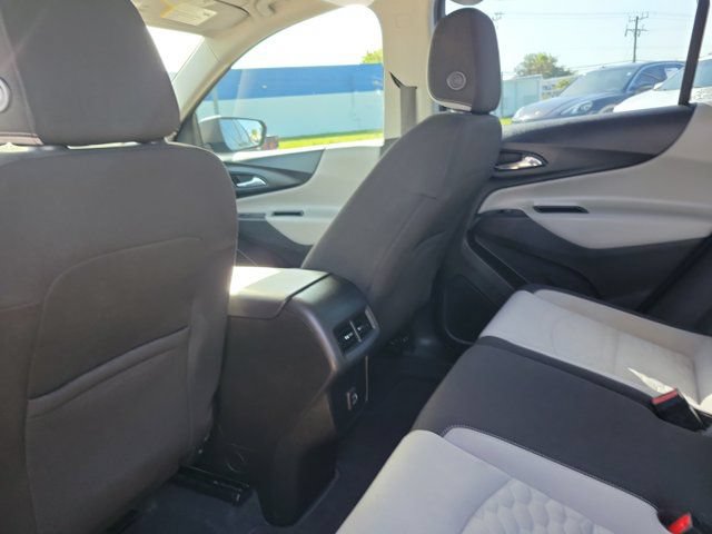 Used 2021 Chevrolet Equinox LS FWD image 15