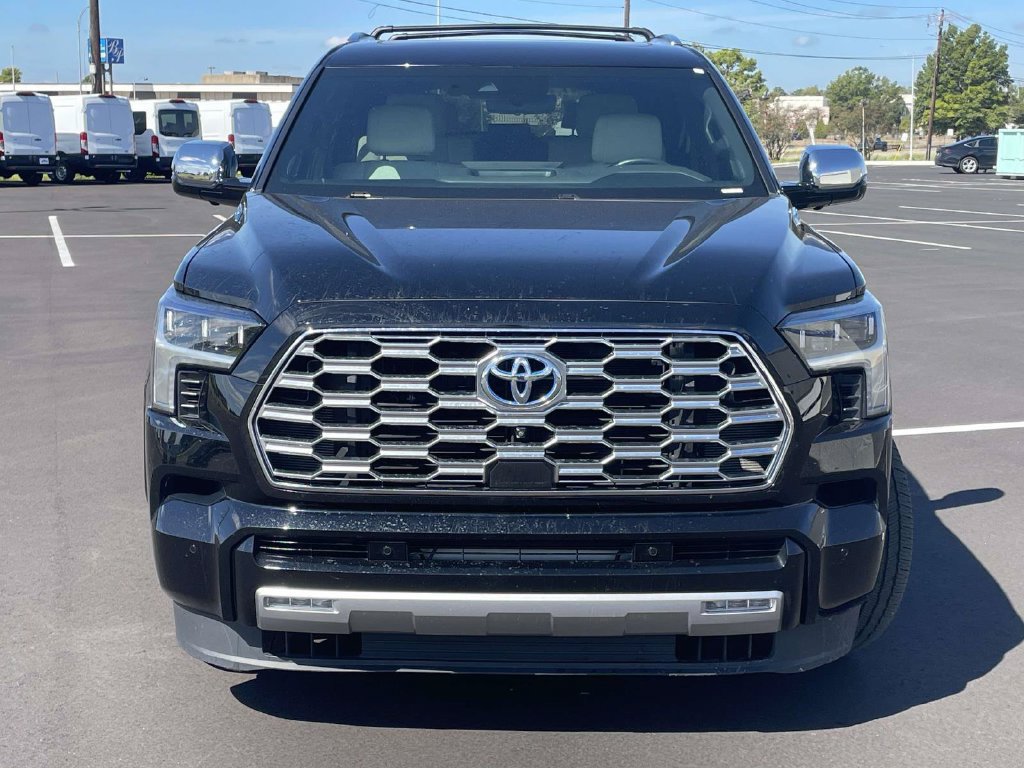 Used 2024 Toyota Sequoia Capstone AWD/4WD image 8