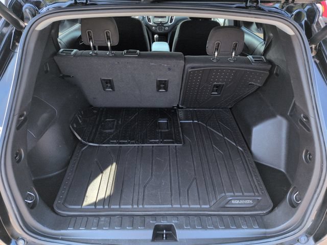 Used 2020 Chevrolet Equinox LT w/ Driver Convenience Package AWD/4WD image 19
