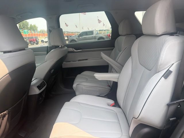Used 2024 Hyundai Palisade SEL AWD/4WD image 17