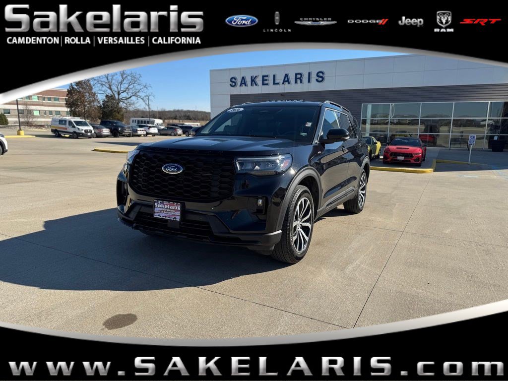 Certified 2025 Ford Explorer ST-Line AWD/4WD image 1