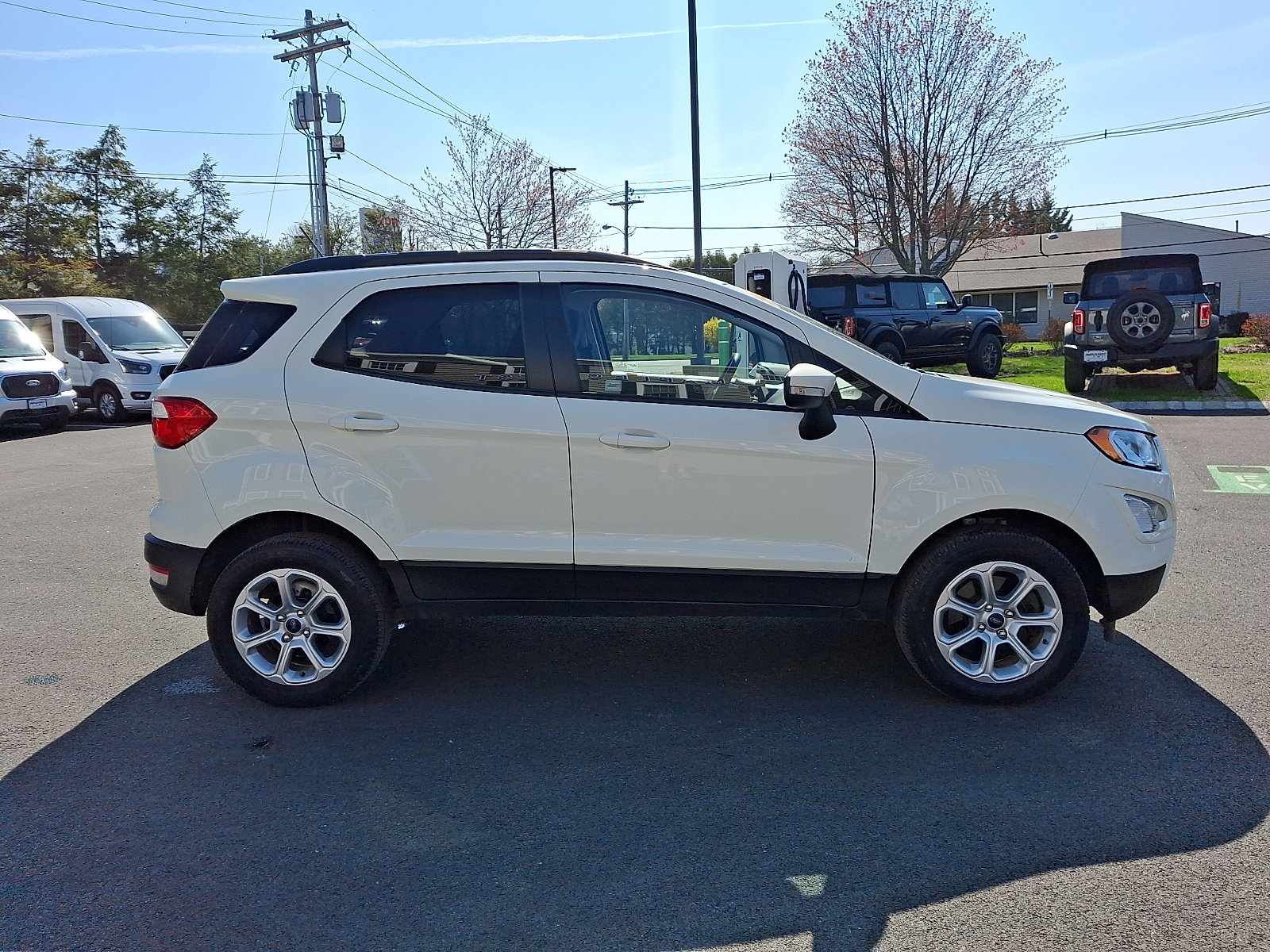 Certified 2022 Ford EcoSport SE w/ SE Convenience Package AWD/4WD image 4