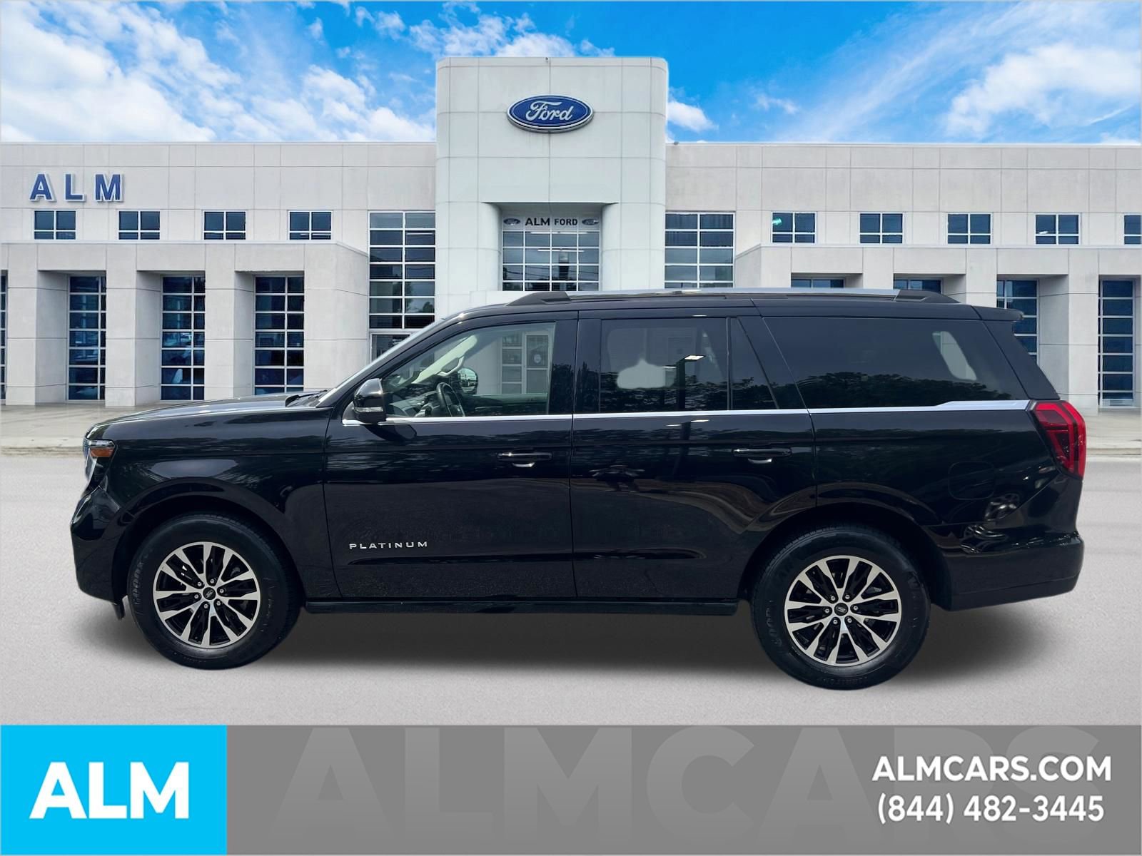 Certified 2025 Ford Expedition Platinum AWD/4WD image 9