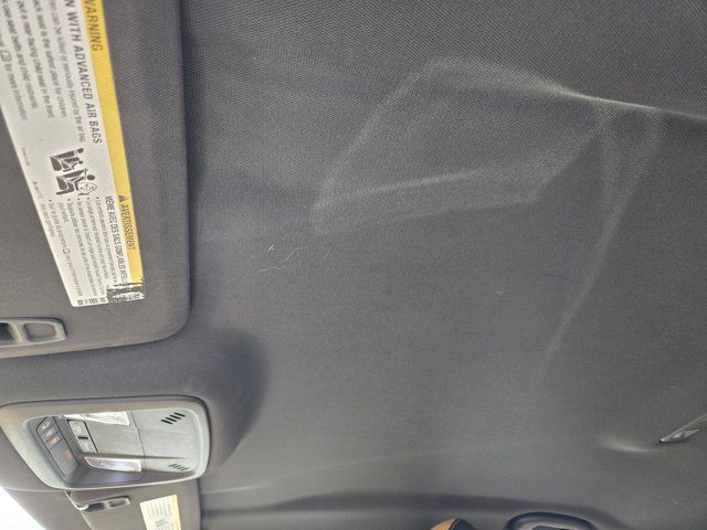 Used 2018 Chevrolet Volt Premier w/ Driver Confidence Package image 23