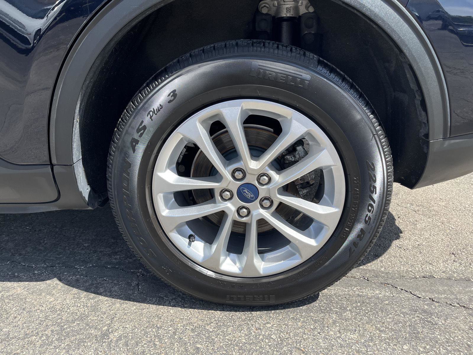 Certified 2021 Ford Escape SE AWD/4WD image 9