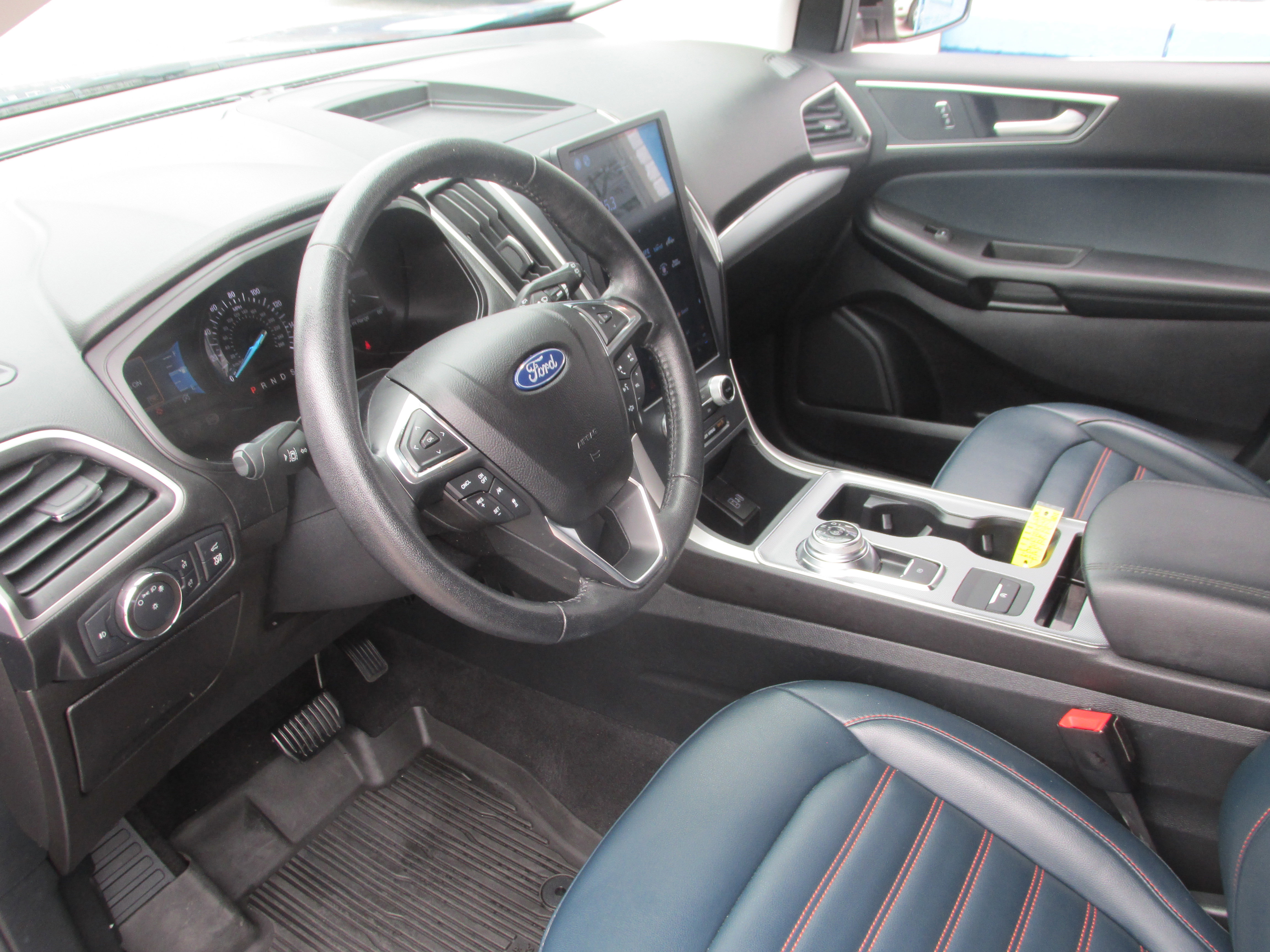 Certified 2022 Ford Edge SEL w/ Sport Appearance Package image 25