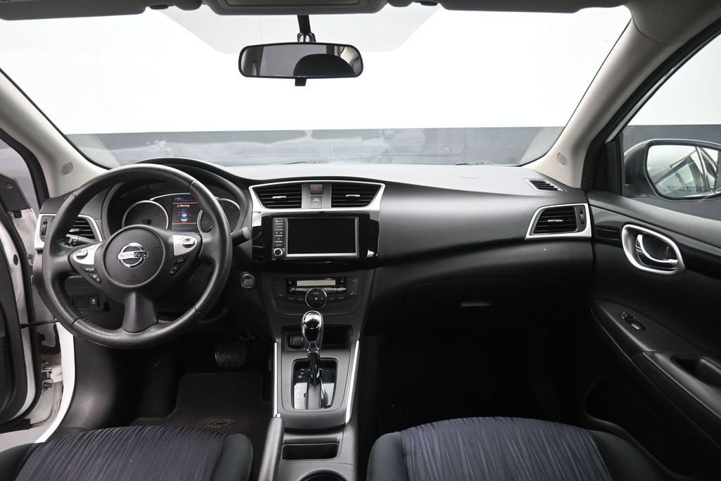 Used 2019 Nissan Sentra SV FWD image 10