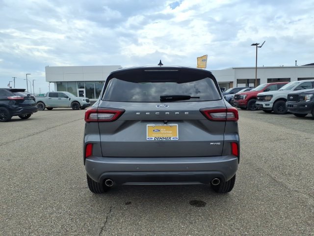 Certified 2024 Ford Escape ST-Line w/ Tech Pack #1 AWD/4WD image 6