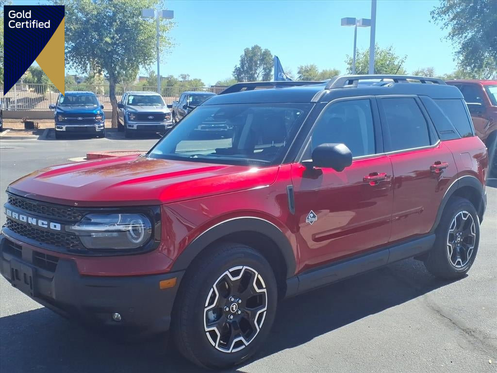 Certified 2025 Ford Bronco Sport Outer Banks w/ Outer Banks Tech Package+ image 1