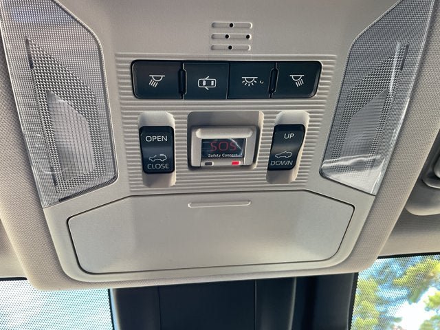 Used 2019 Toyota RAV4 XLE w/ Convenience Package AWD/4WD image 25