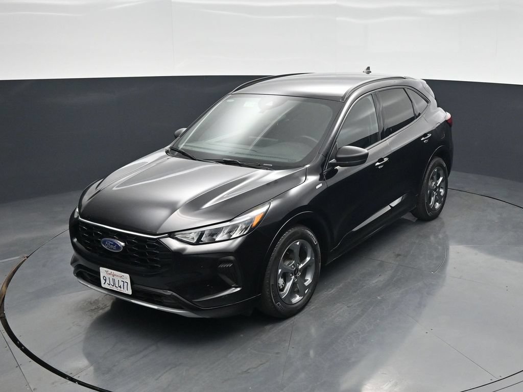 Certified 2023 Ford Escape ST-Line w/ Tech Pack #1 FWD image 30