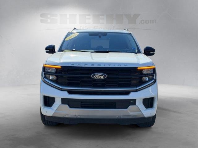 Certified 2025 Ford Expedition Max Platinum image 9