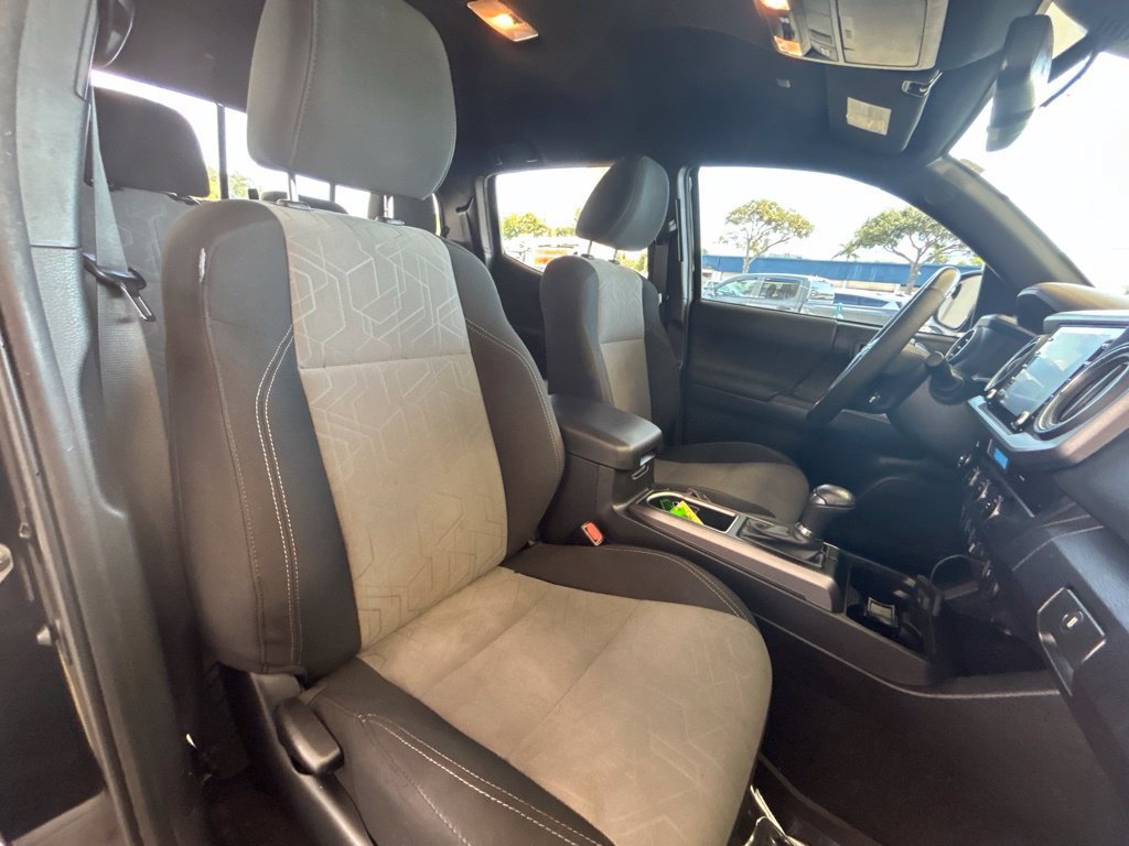 Used 2023 Toyota Tacoma TRD Off-Road w/ Technology Package RWD image 27
