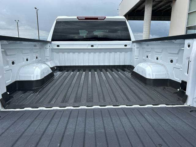 Used 2025 Chevrolet Silverado 1500 RST AWD/4WD image 9