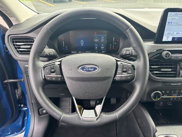 Certified 2023 Ford Escape Active AWD/4WD image 18