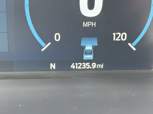 Certified 2022 Ford F150 Lariat w/ Equipment Group 502A High image 21