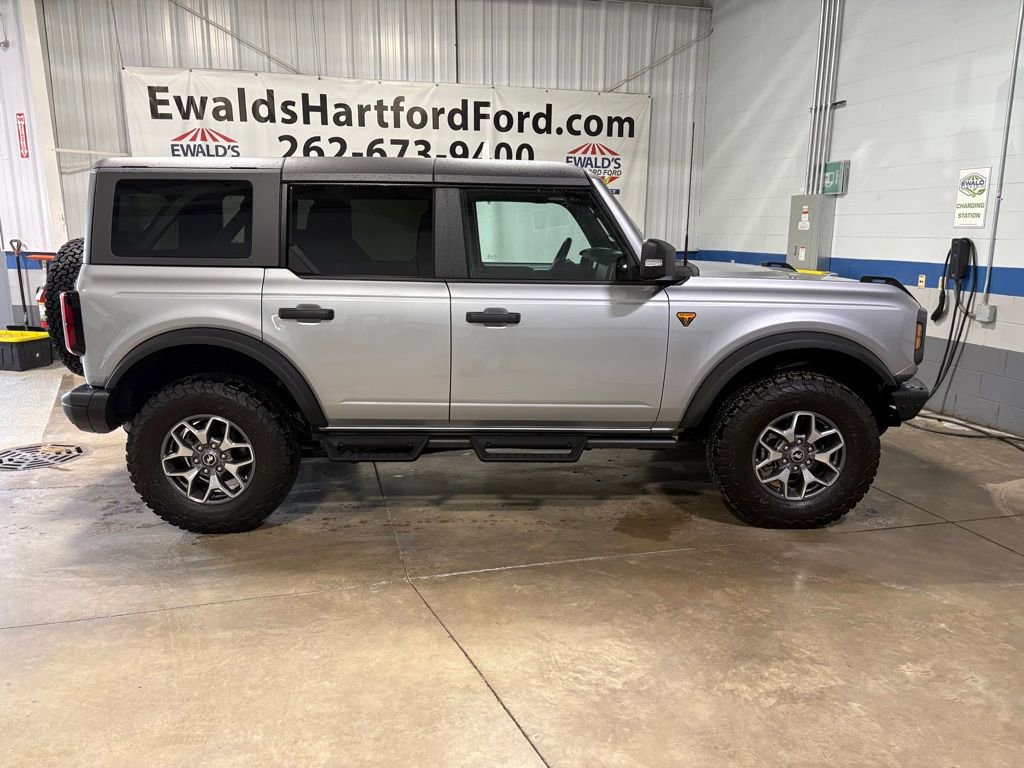 Certified 2024 Ford Bronco Badlands AWD/4WD image 11