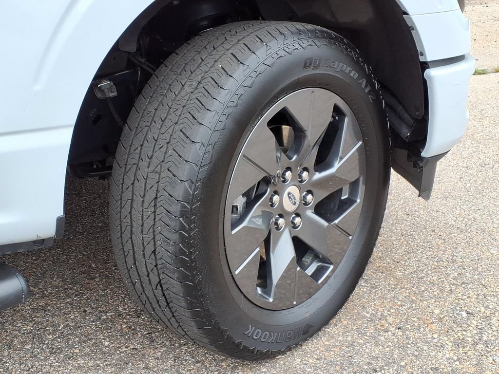 Certified 2025 Ford F150 STX w/ Equipment Group 200A AWD/4WD image 9