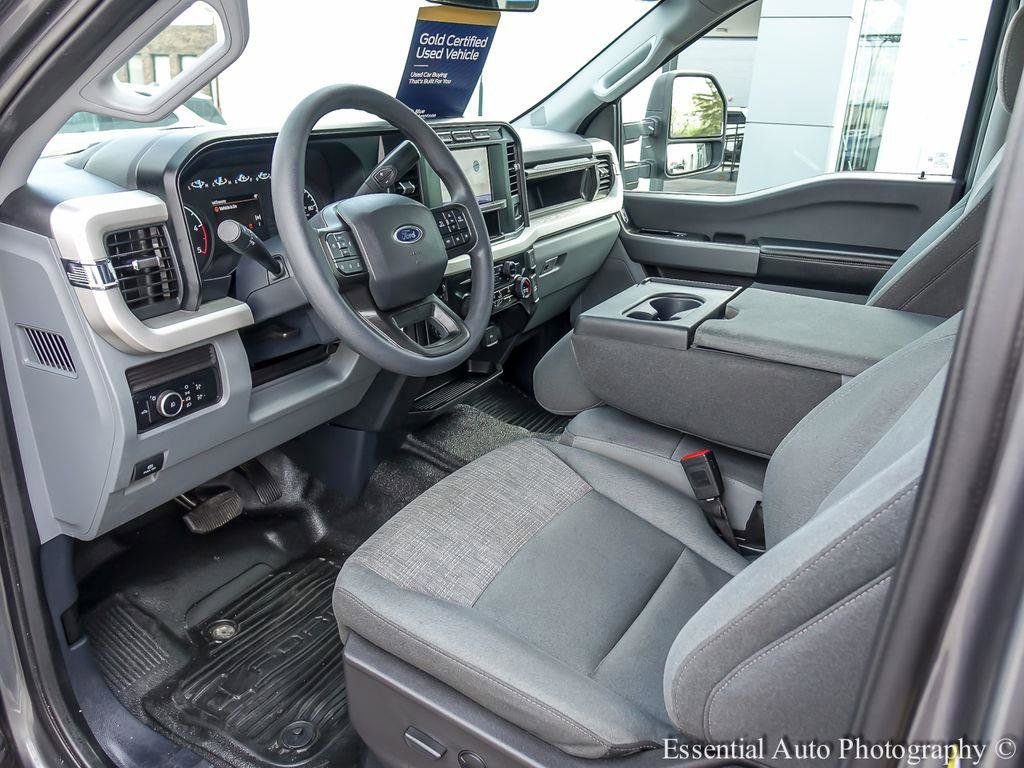 Certified 2024 Ford F350 XLT AWD/4WD image 10