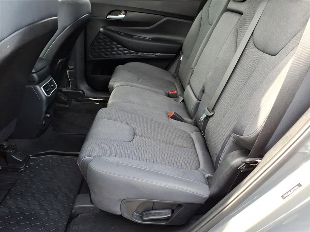 Used 2023 Hyundai Santa Fe SEL image 10