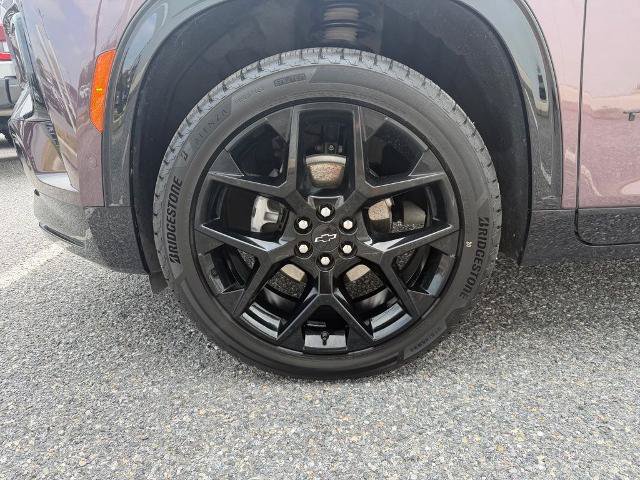 Used 2024 Chevrolet Traverse RS AWD/4WD image 24