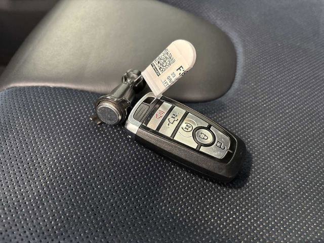 Certified 2023 Ford F150 Raptor w/ Raptor 37 Performance Package image 33