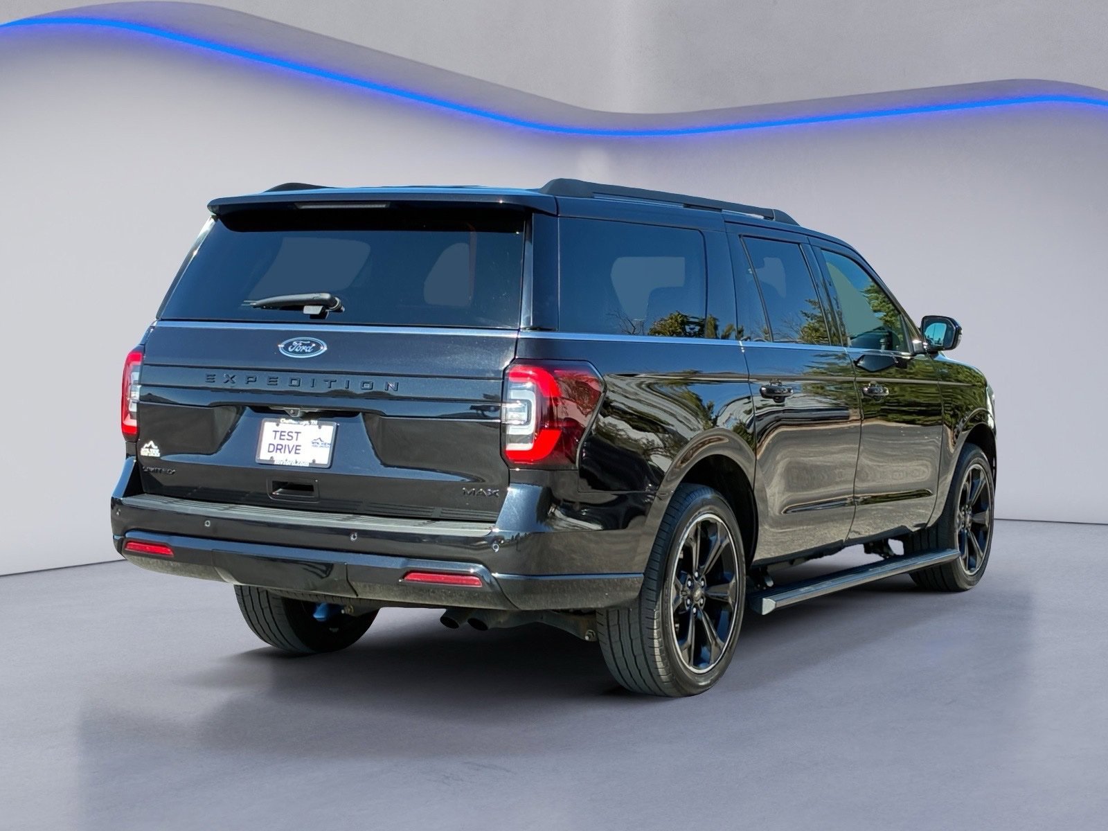 Certified 2024 Ford Expedition Max Limited AWD/4WD image 5