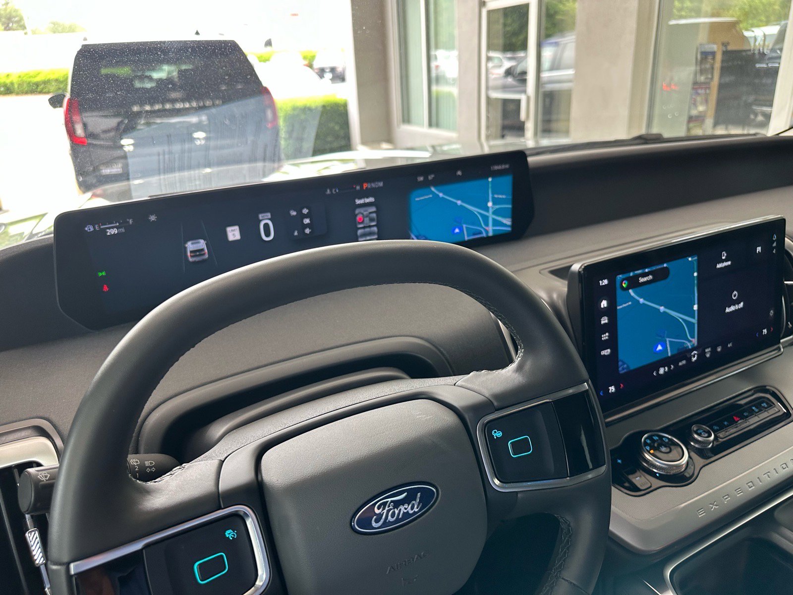 Certified 2025 Ford Expedition Active RWD image 29