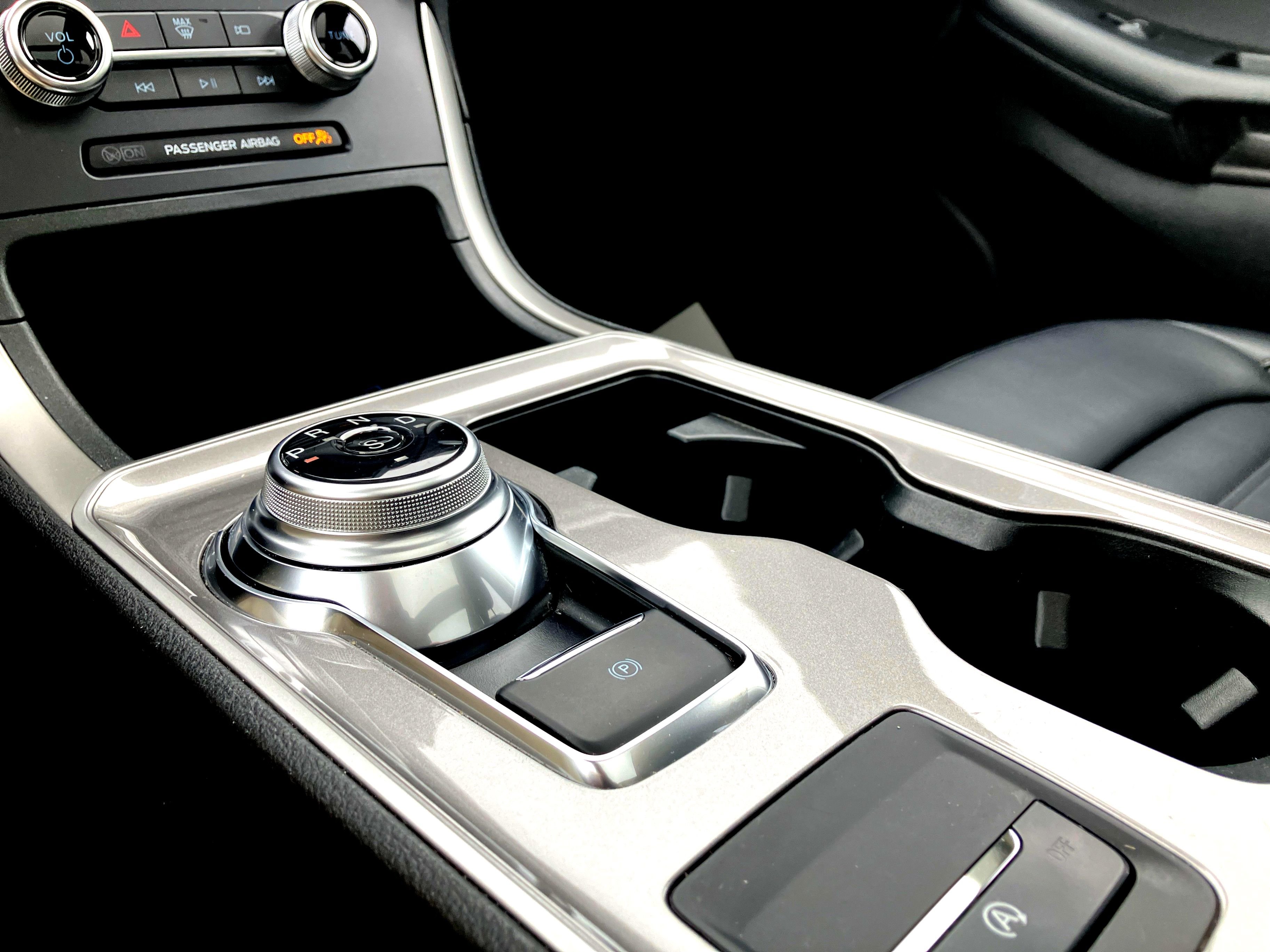 Certified 2024 Ford Edge SEL w/ Convenience Package image 27