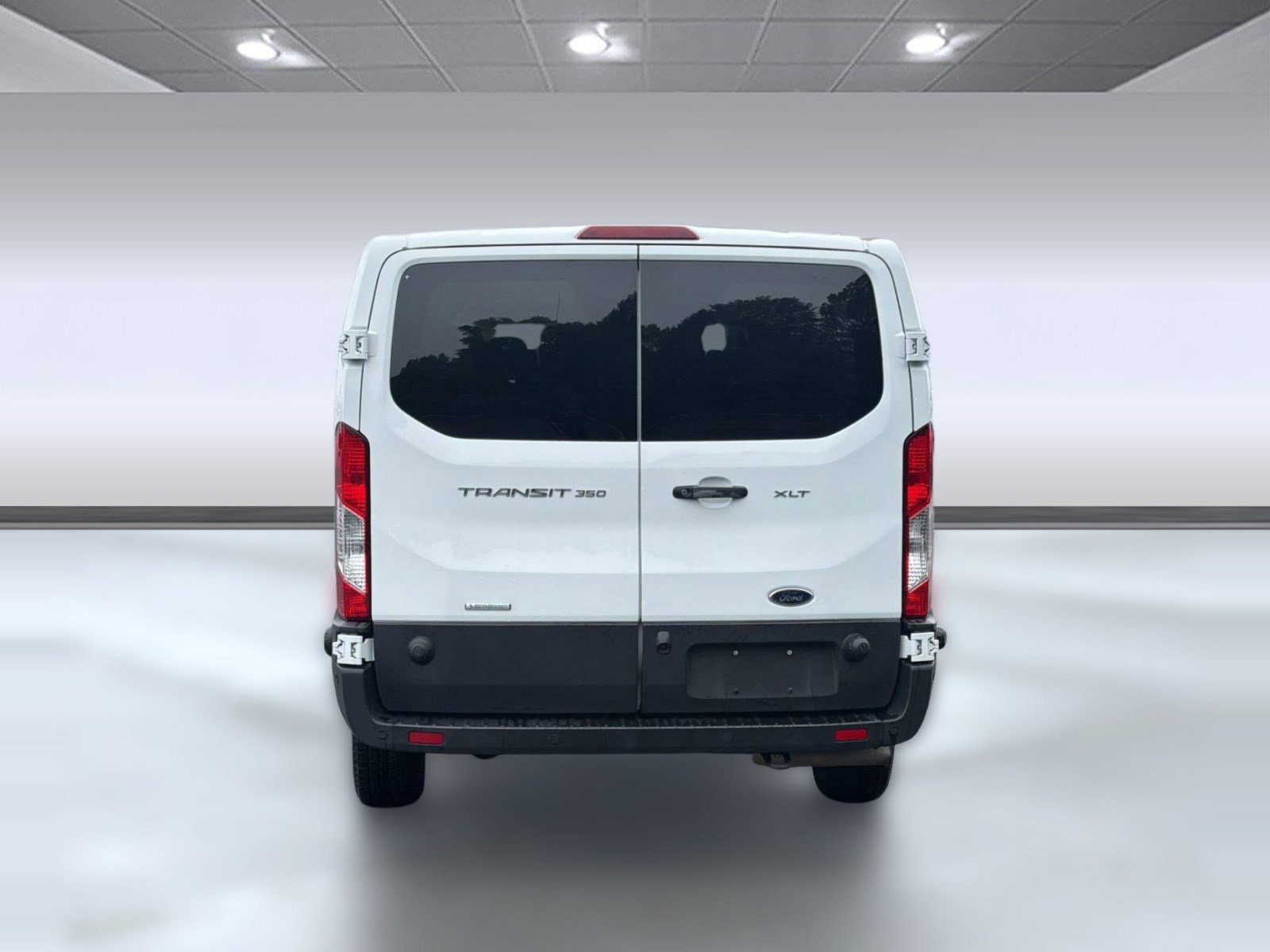 Certified 2024 Ford Transit 350 XLT RWD image 10
