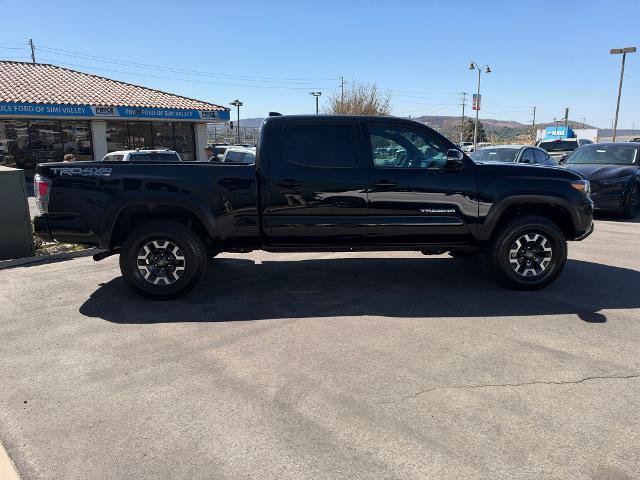 Used 2022 Toyota Tacoma TRD Off-Road w/ TRD Premium Off Road Package AWD/4WD image 4