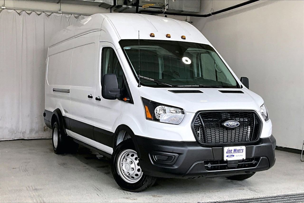 Certified 2025 Ford Transit 350 148 High Roof Extended DRW RWD image 32