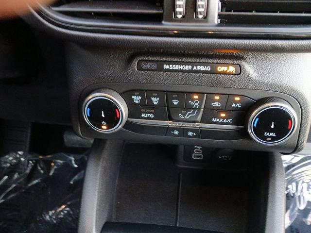 Certified 2025 Ford Escape ST-Line image 10