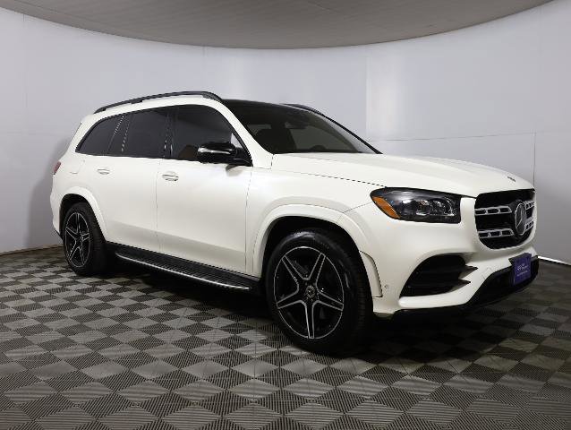 Used 2022 Mercedes-Benz GLS 450 4MATIC image 4